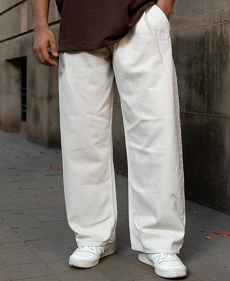 Beige jeans with a barrel leg