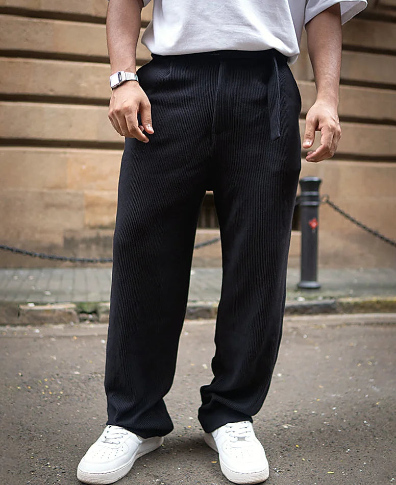 Black pants with a baggy leg