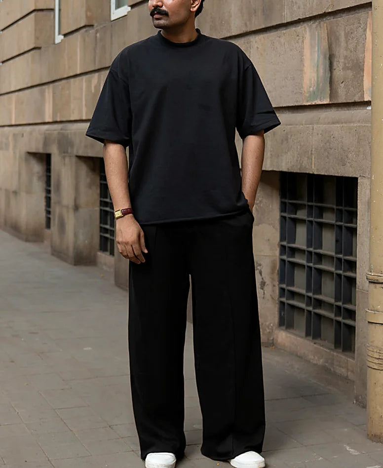 Black Baggy Fit Pleated Trackpant