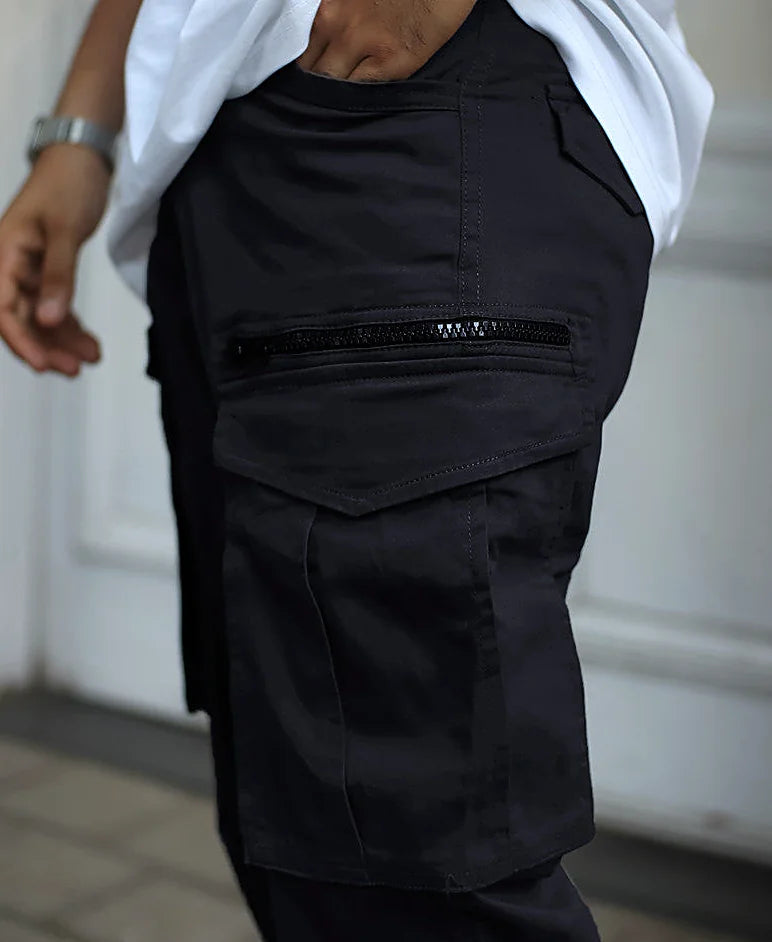 Regular pants for men in black