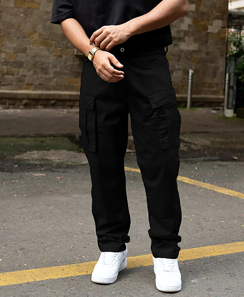 Black regular pants for men