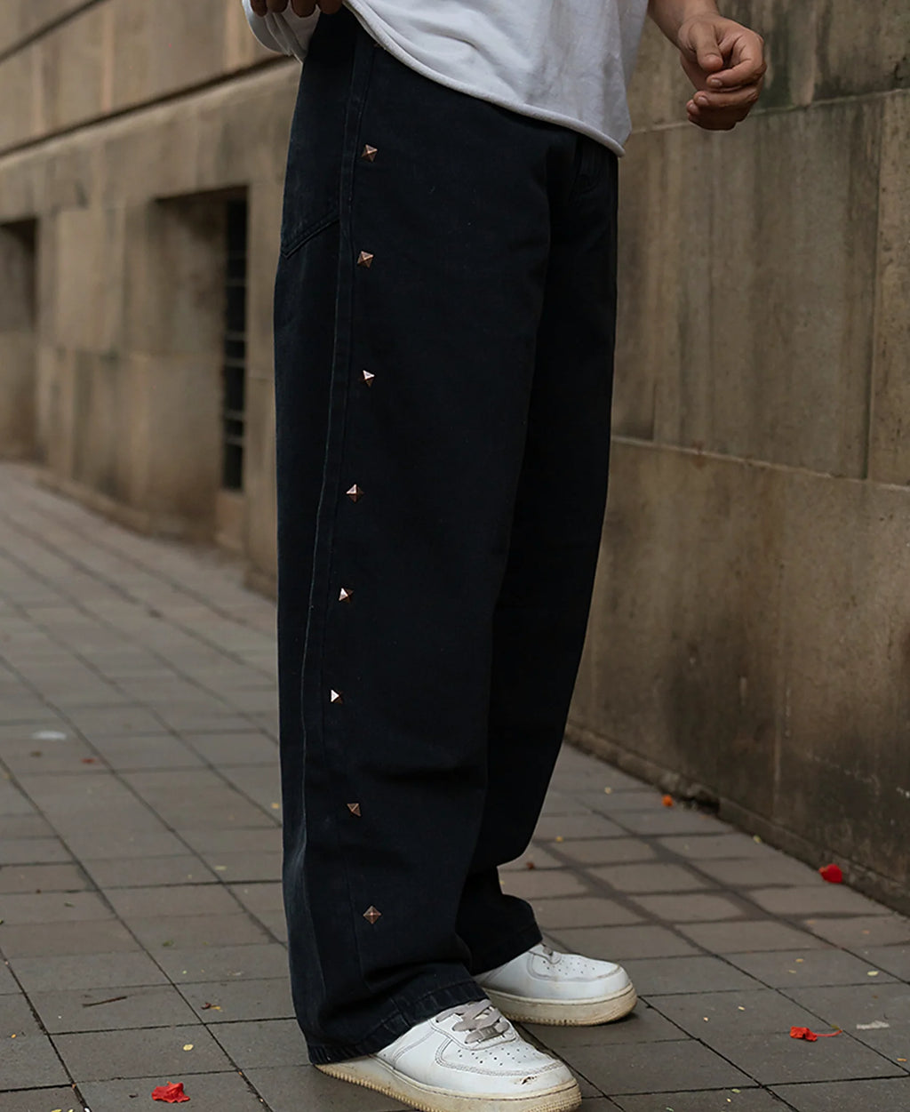 Baggy jeans for men in black