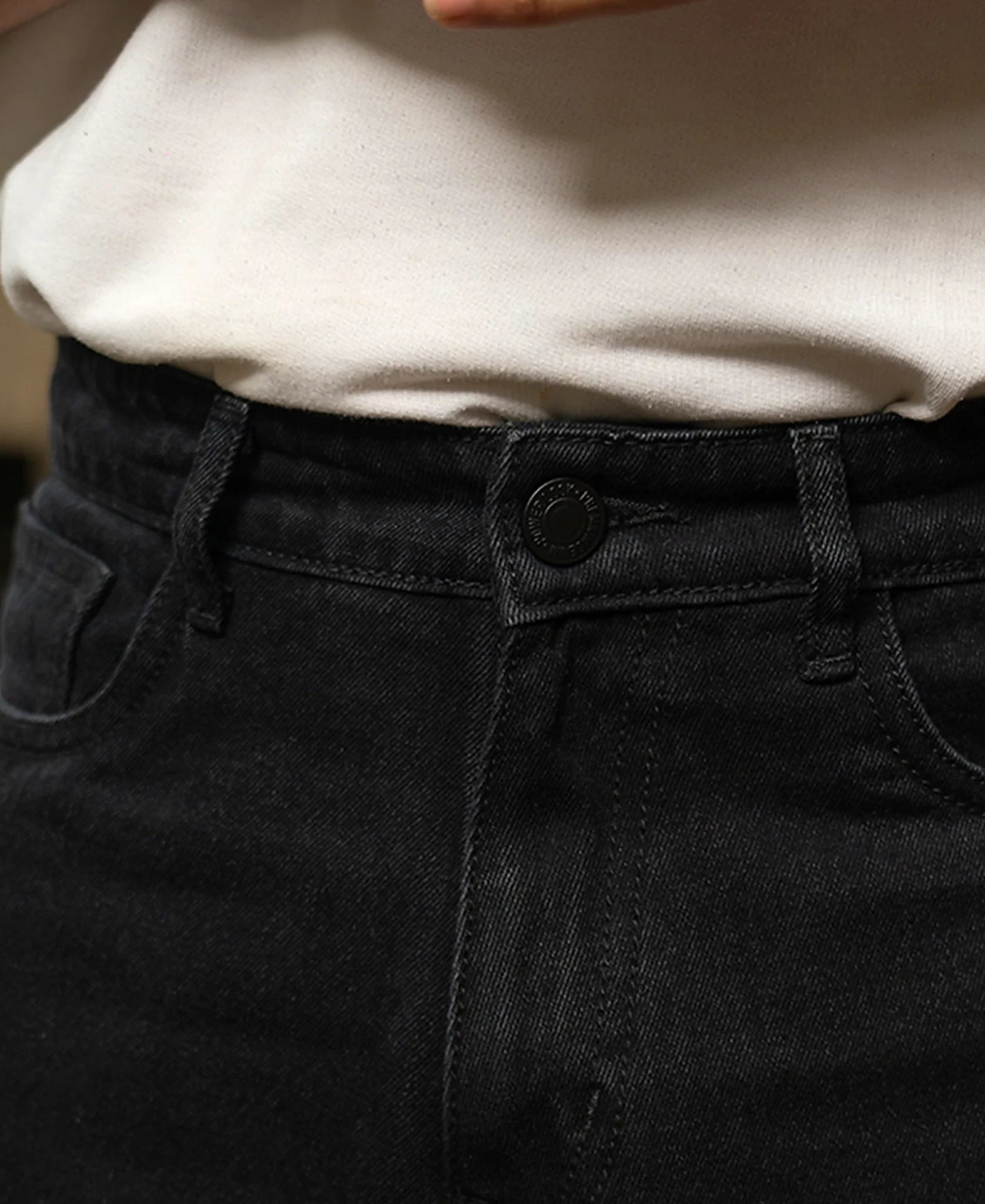 Jeans in black, baggy fit