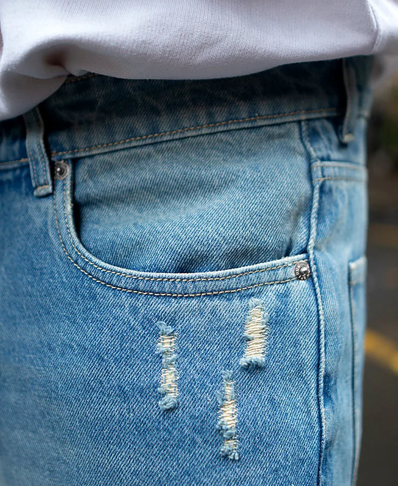 Jeans in blue, baggy fit