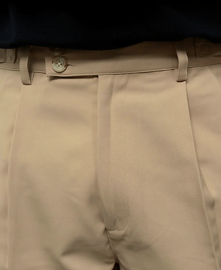 Pants in cream, baggy fit