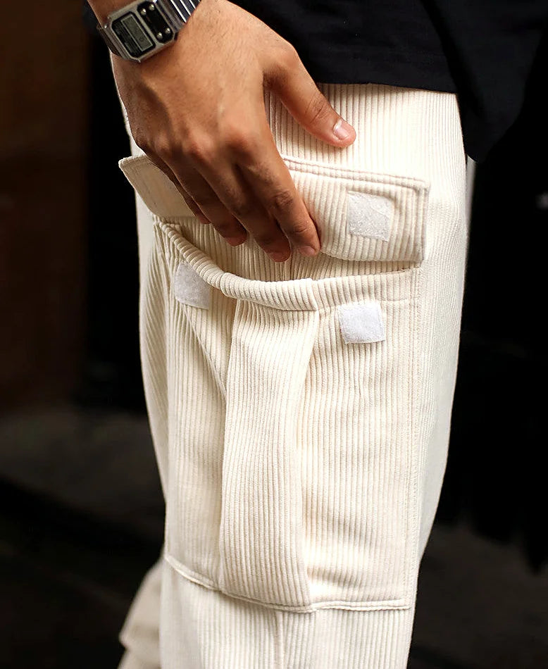 Cream baggy pants in cotton