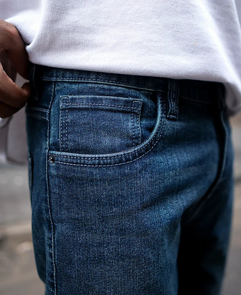 Jeans in a neutral tone for men