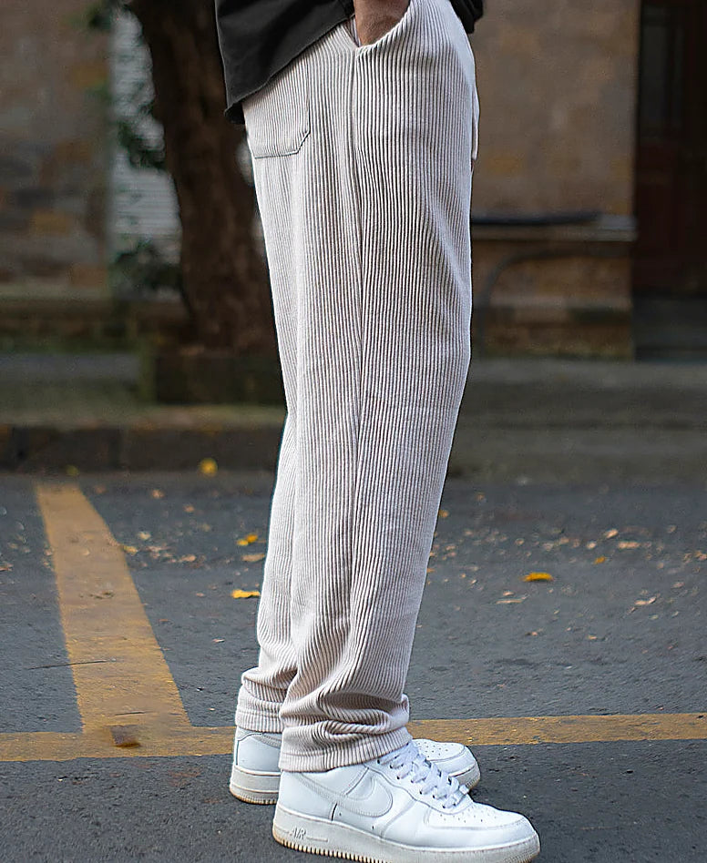 Beige pants with a regular leg