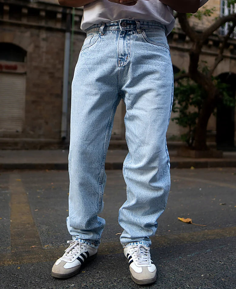 Jeans in blue, baggy fit