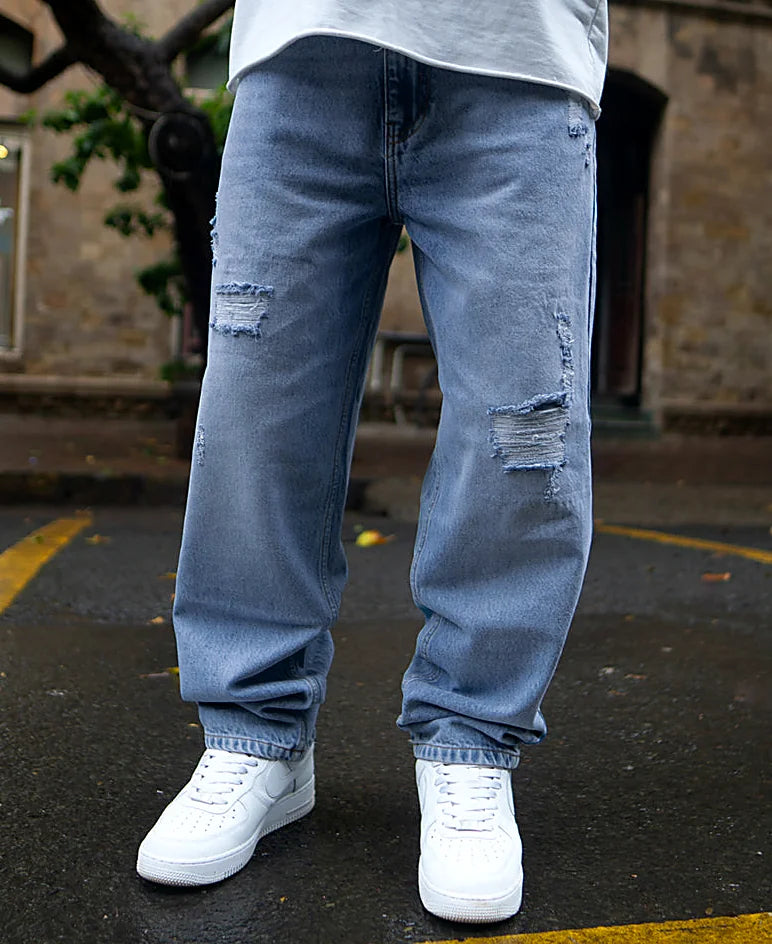 Jeans in blue, baggy fit