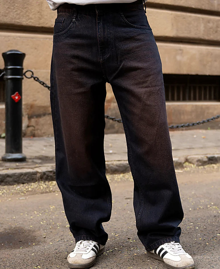 Jeans in blue, baggy fit