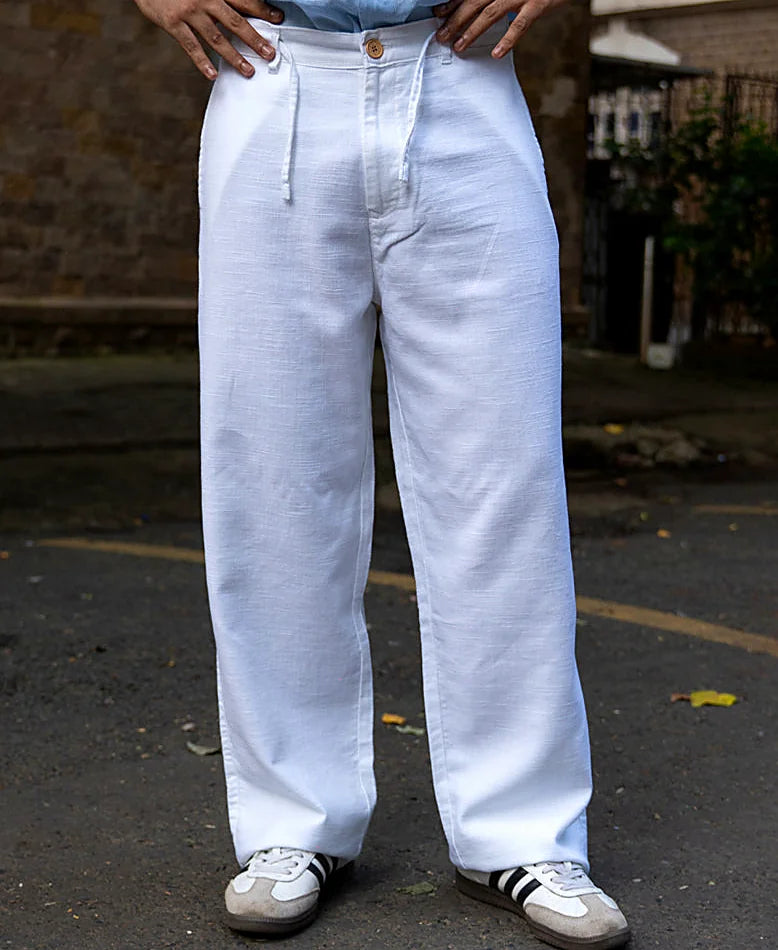 Trousers in white, baggy fit