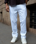 White regular pants in cotton