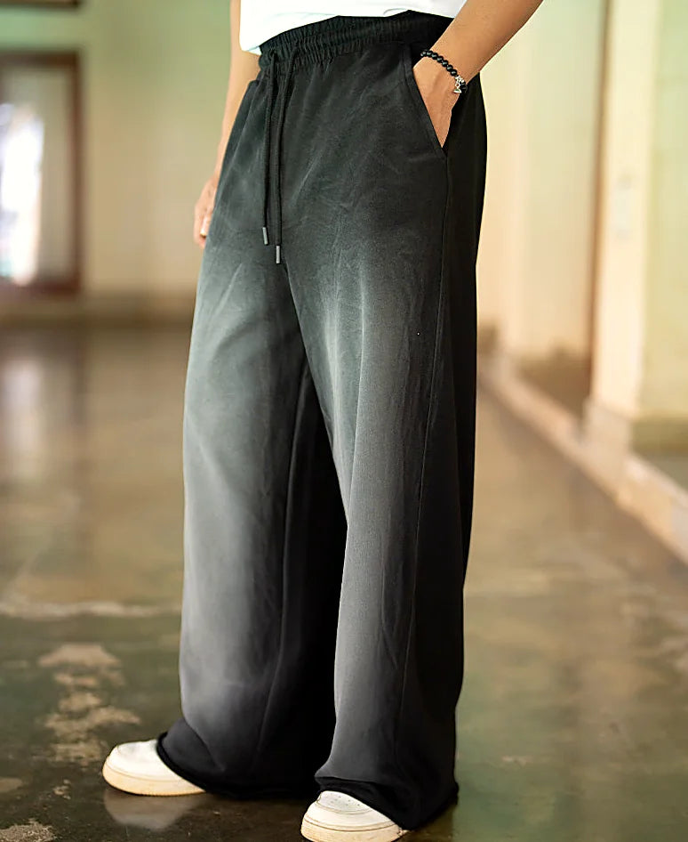 White Spray Basic Baggy Track Pant